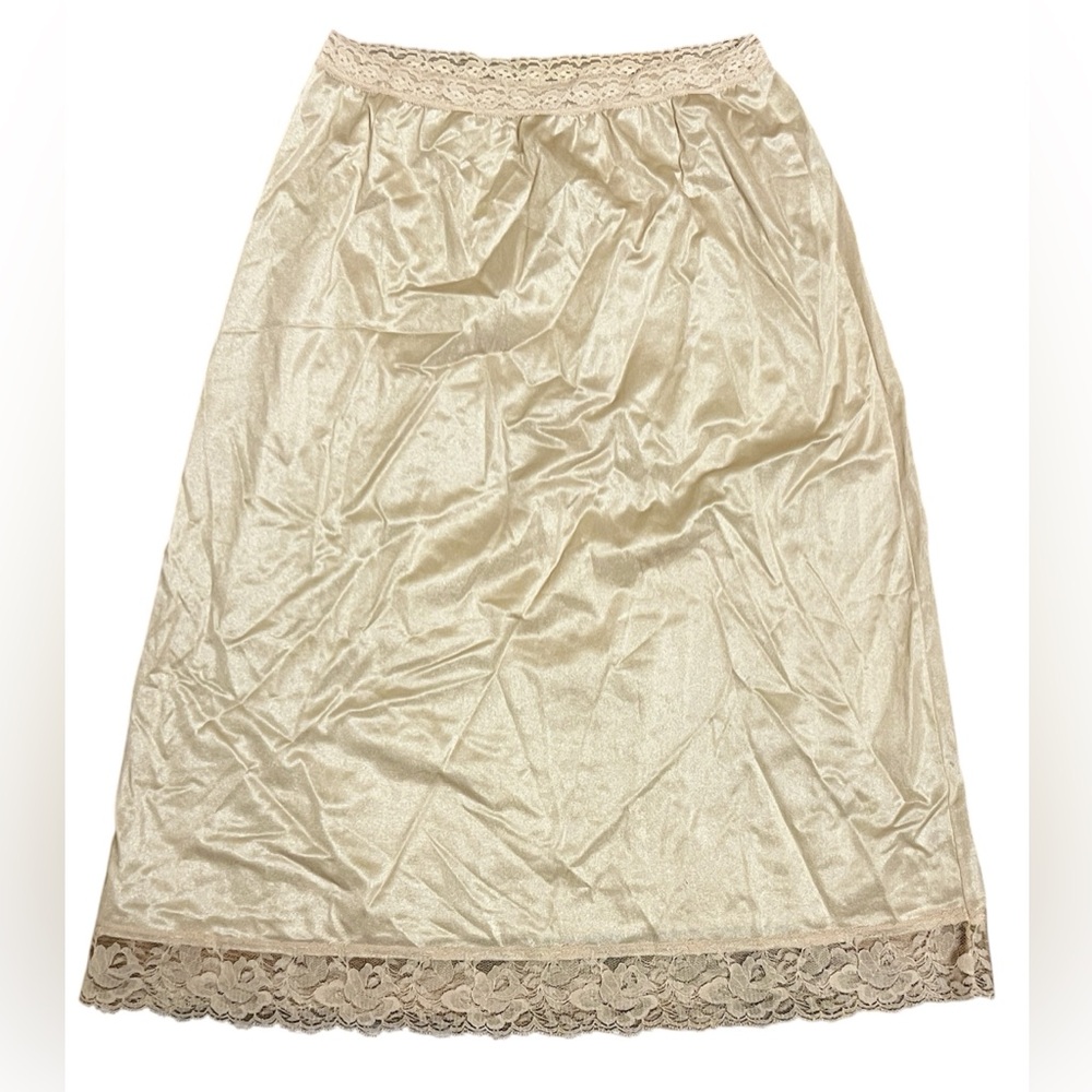 Vintage Deena Beige Cream Feminine Slip with Lace Trim Skirt Made in USA Medium